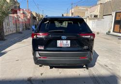 تۆیۆتا ڕاڤ 4